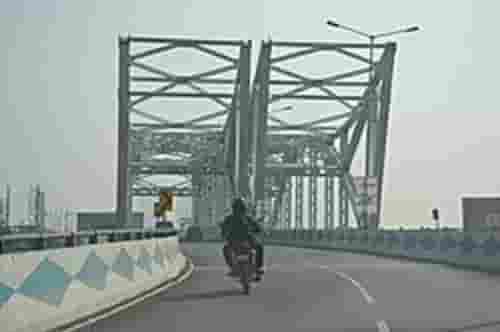 Maa Flyover: Location, Directions, Routes, Nearby Places