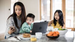 How to Disconnect From Work Completely When Working Remotely