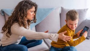 How to Limit Screen Time for Kids: Screen-Free Activities